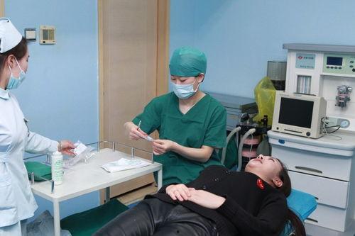 整形手术爆料视频播放,真实爆料视频引发热议 第3张 整形手术爆料视频播放,真实爆料视频引发热议 第3张