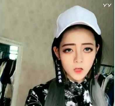 网红小伊伊爆料视频,揭秘幕后真相  第3张