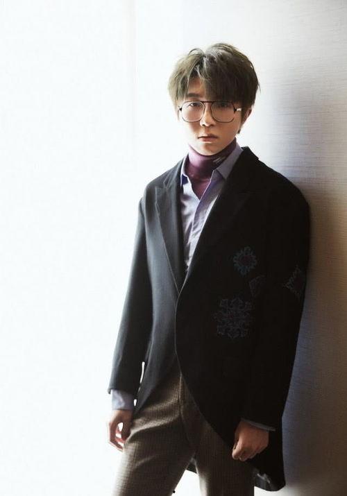 圈内爆料鹿晗吴亦凡,鹿晗吴亦凡幕后真相，圈内爆料引发热议  第2张