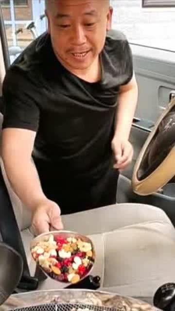 爆料卖茶大哥视频在线观看,视频在线观看，带你领略茶艺魅力与人生智慧