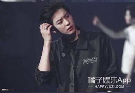 日本爆料朴灿烈视频合集,日本网友热议的瞬间回顾  第3张