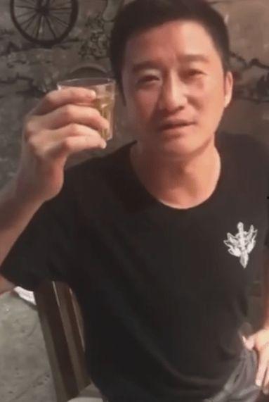 吴京被老婆爆料了吗视频,家庭生活曝光引网友热议 第2张 吴京被老婆爆料了吗视频,家庭生活曝光引网友热议 第2张